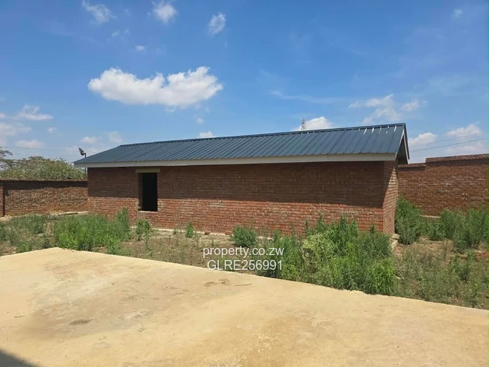 10,000m² Tynwald, Harare West Warehouse/Factory with Borehole