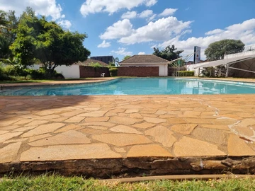2 Bedroom Garden Flat