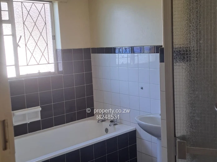 Greendale 3 bedroomed house for Rent 