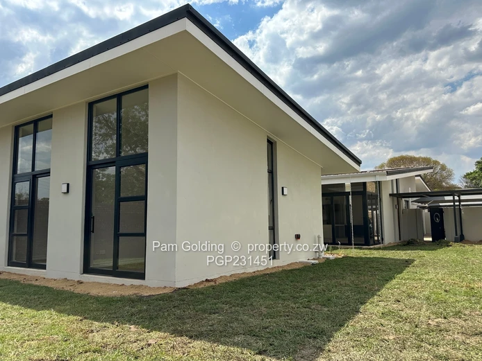 Upmarket Living - Newlands 