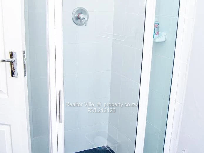 Charming 2-Bed Garden Flat for Rent in Prospect (Sole Mandate)