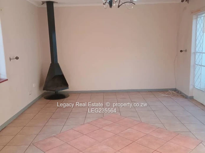 Athlone Gem for Sale – Ensuite Garden Flat with Backyard