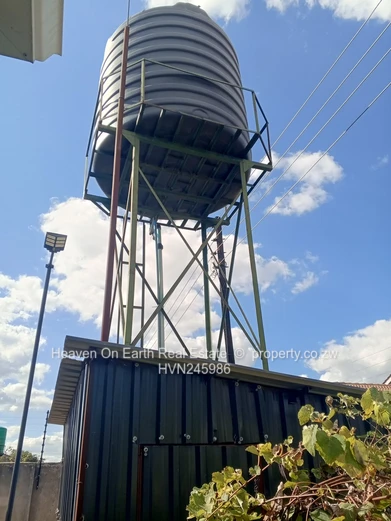 Elegant Home in Springvale with Modernist design 