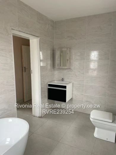 3 bedroomed flat for sale in Budiriro  & other units selling while under contraction