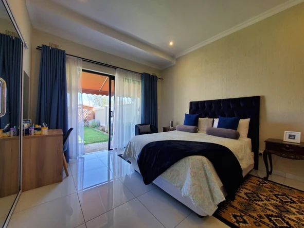 9 Unit Townhouse Complex