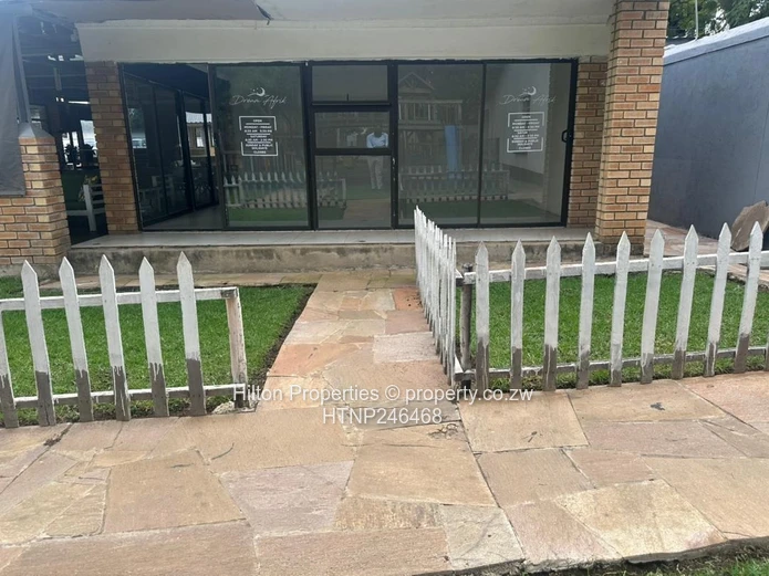 Shop and Offiice Space in Highlands (Harare North) 