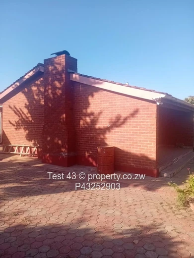 Brick 3-Bed Cottage with Garage & Paved Yard - Westgate
