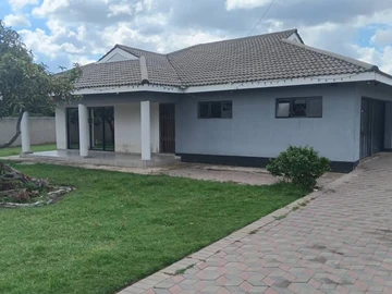 5 Bedroom House