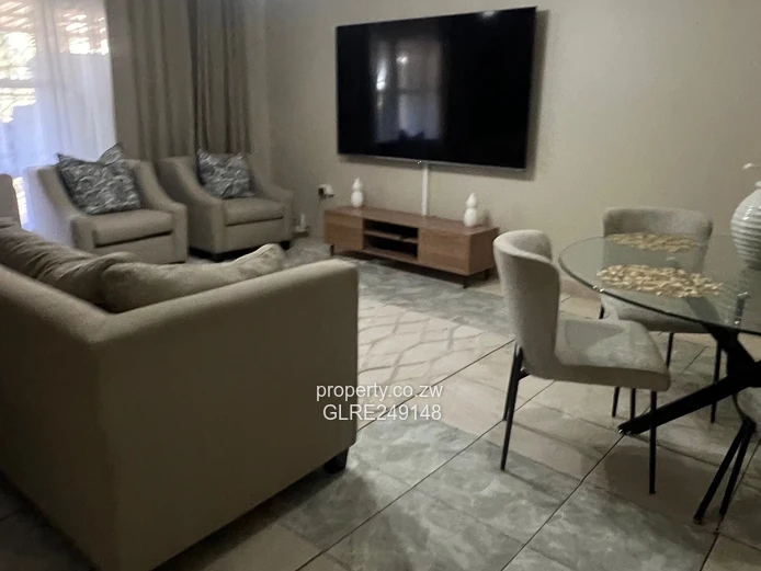 2-Bed Garden Flat in Greencroft, Harare West – Borehole
