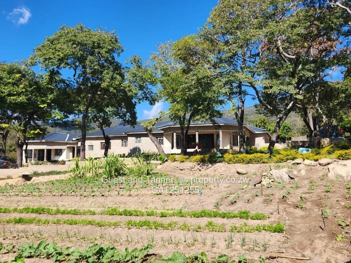 Luxury 6-Bedroom Mansion for Sale – Fern Valley, Mutare