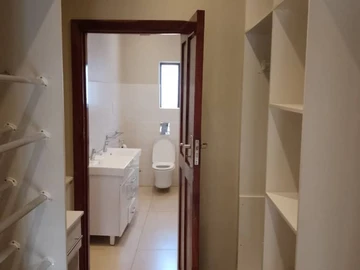 2 Bedroom Garden Flat