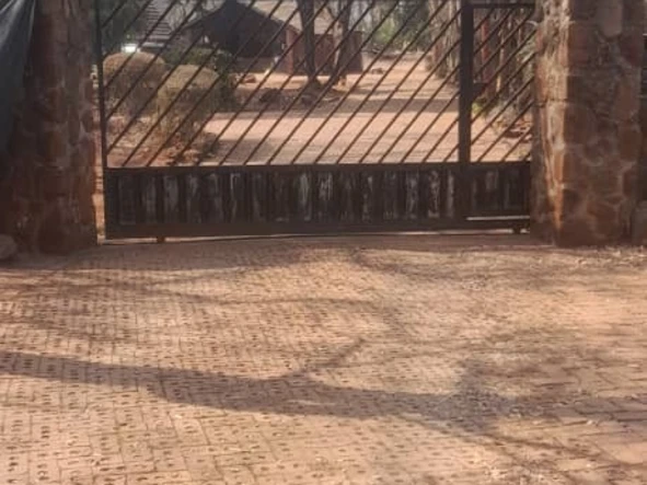 Farm & Agricultural Land