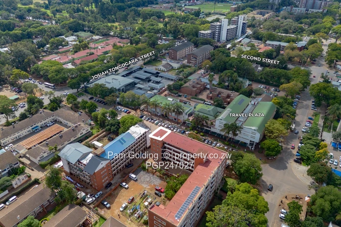 Well maintained 2 bedroom flat (Sole Mandate)