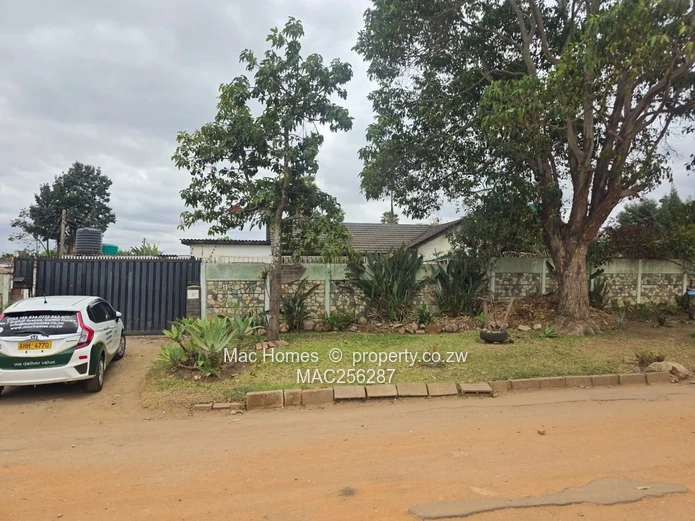 Renovator’S Dream House For Sale – Avondale West