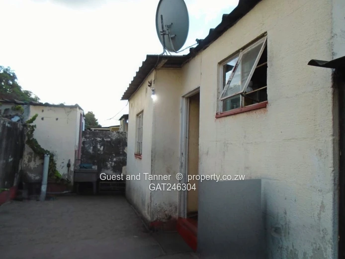 Glen Norah Core House for Sale