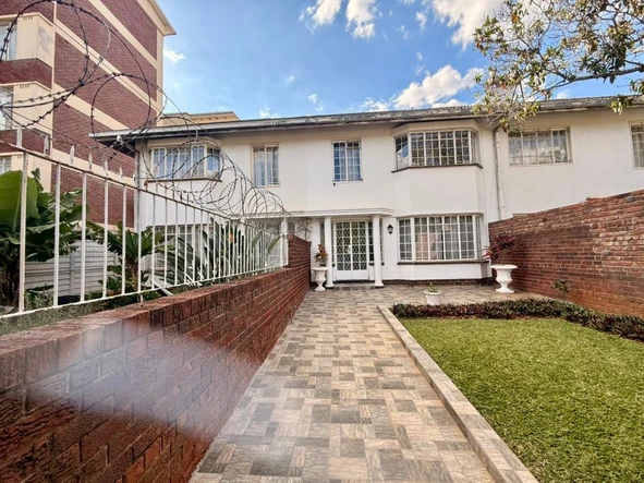 2 Bedroom Garden Flat