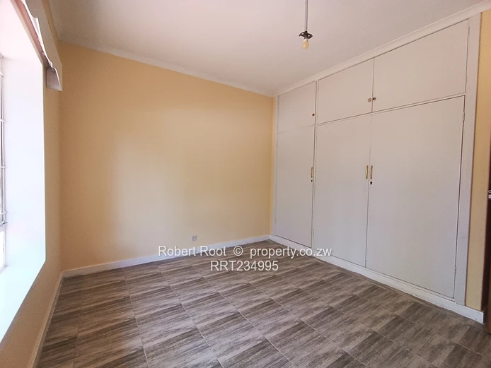 4 bed home in Kamfinsa