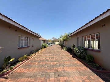 3 Bedroom Townhouse Complex