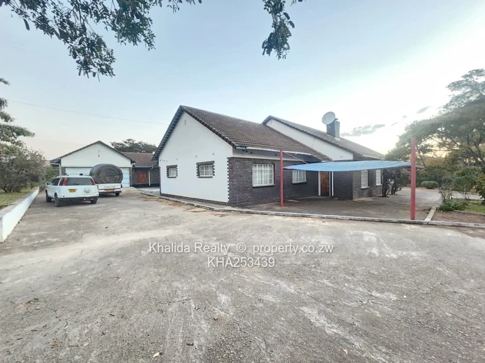 Marondera 4 bedroom house for rent. Location Wattel Grove