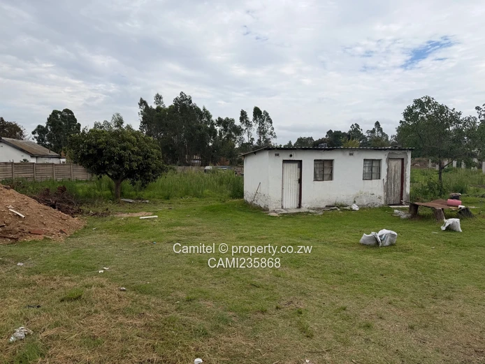 Hatfield 9000sqm with clean deed and prolific borehole 