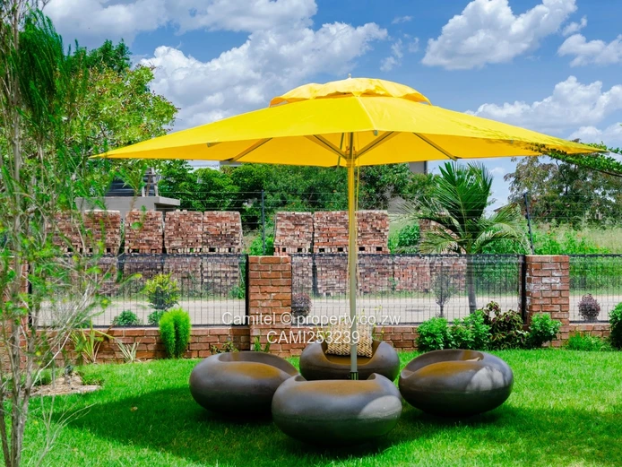 Spacious 4-Bed Arlington Home on 2000 m² with Borehole