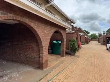 Avenues 3 bed townhouse to rent 