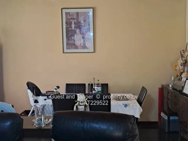 Elegant 3-Bedroom Home for Sale in Avonlea – Title Deeds, Borehole, Pool, Near Harare CBD