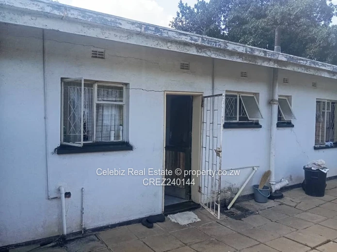 Chadcombe garden flat for sale