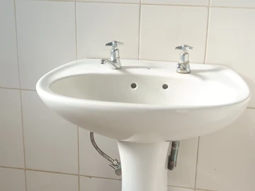 3 Bedroom Flat & Apartment