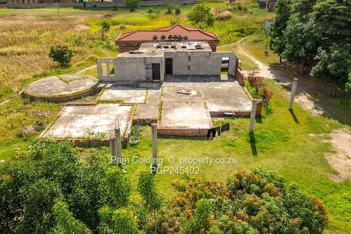 Development Opportunity on 2053 sqm Stand in Chadcombe