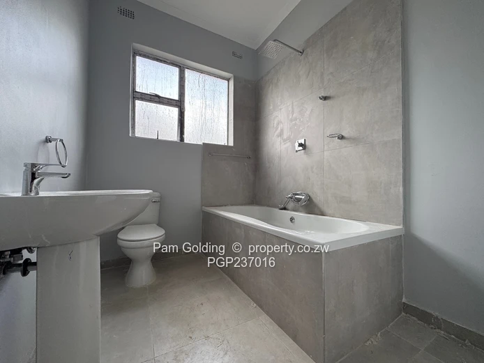 Modern Townhouse - Northwood