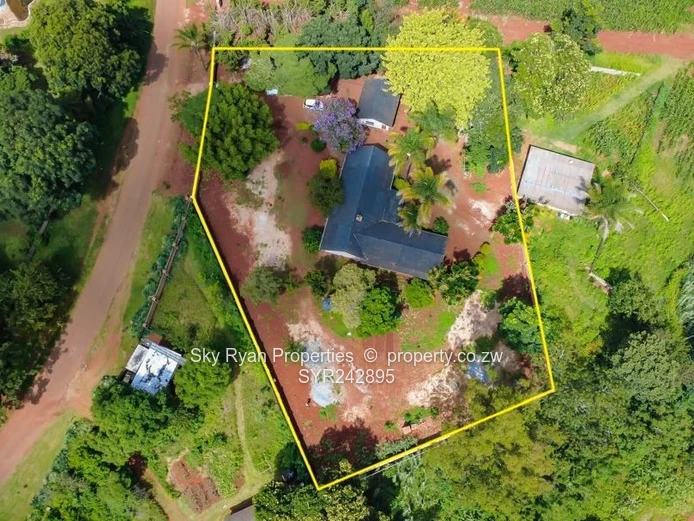 Borrowdale Helensvale  House  For Sale 