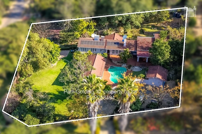 6 Bedroom House With Excellent Water (Sole Mandate)