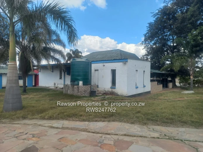Hatfield (Airport Road) Property For Sale