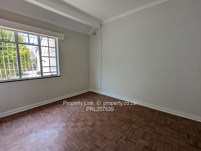Bridgeways Renovated 3-Bed Townhouse - Available Immediately!