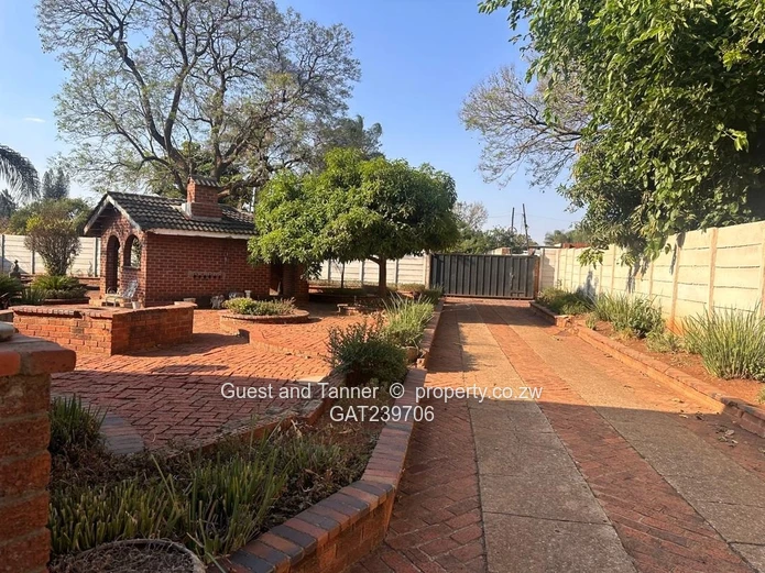 Prime Belvedere Family Home for Sale - Cottage, Swimming Pool & Mature Landscaped Garden with Deed