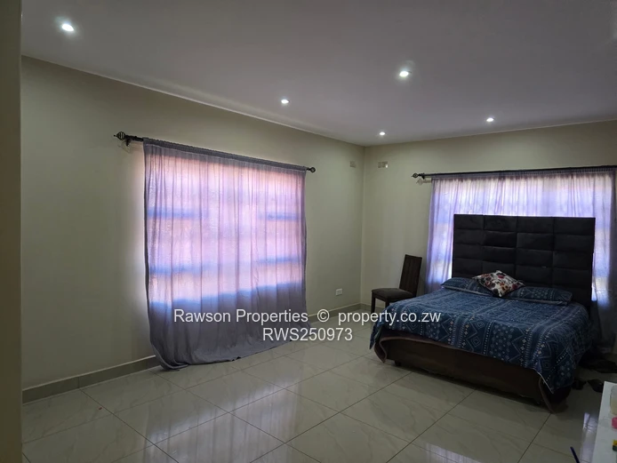 Spacious 4-Bed Home in FIDELITY LIFE PARK — Gated, Open-Plan Living & Modern Kitchen