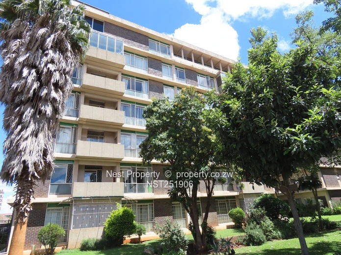 3 Bedroom Penthouse Suite - Avenues (Sole Mandate)