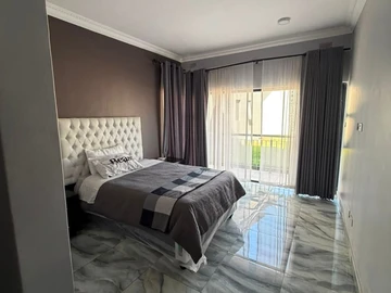 Flat & Apartment