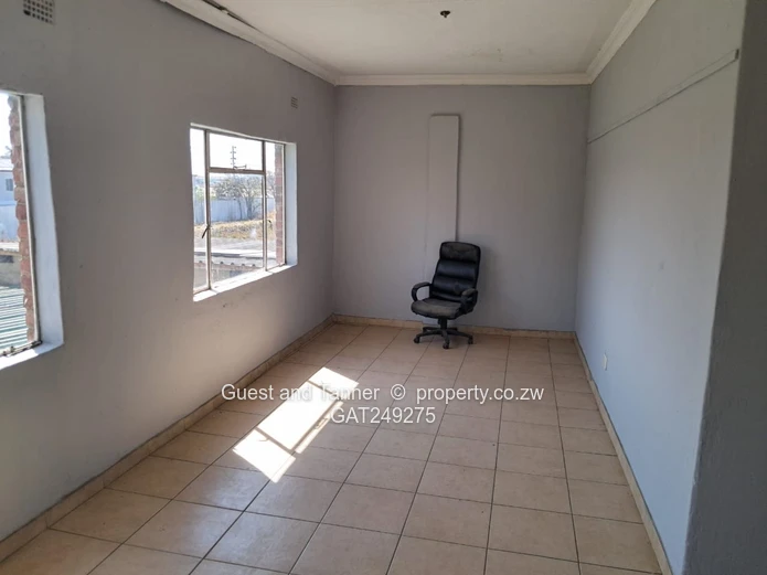 Prime Double-Storey Commercial/ Industrial Complex in Norton Nharira Industrial Area.