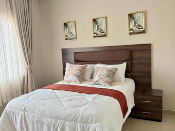 2 Bedroom Garden Flat