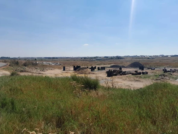 Commercial & Industrial Land