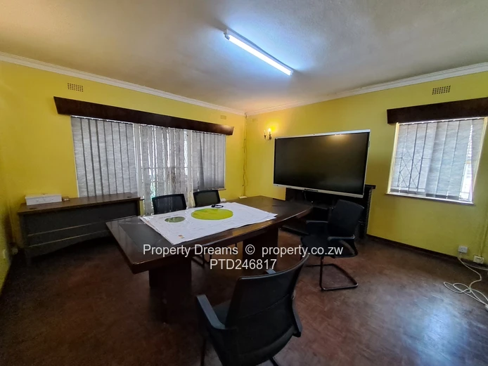 4-Bed Hillside Home on 1,237m² with Borehole & Garage