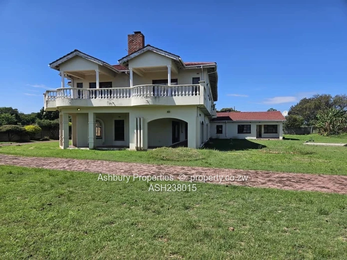 Simply Beautiful and Modern Architectural Designed