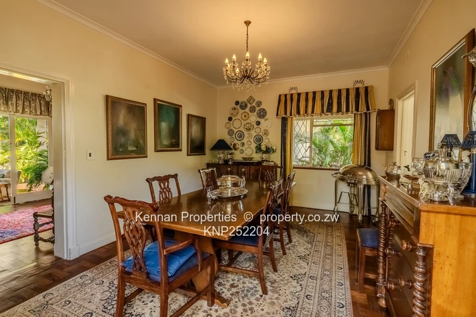 Gracious family home in Colne Valley (Sole Mandate)