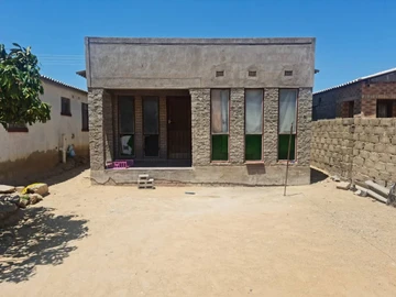 Charming 3-Bedroom Home for Sale in Cowdray Park, Bulawayo