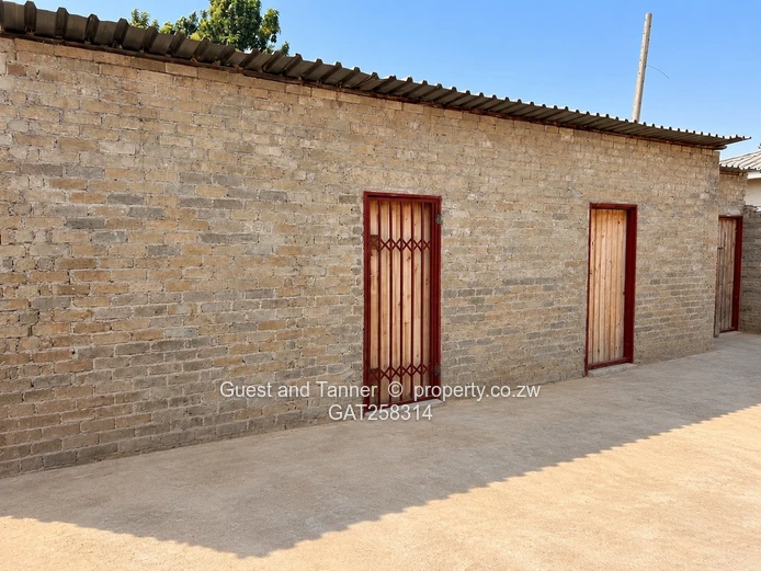 7-Roomed Unfinished House| New Tafara