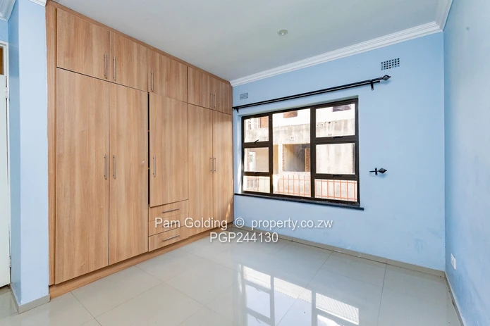 house for sale in arlington estate (Sole Mandate)