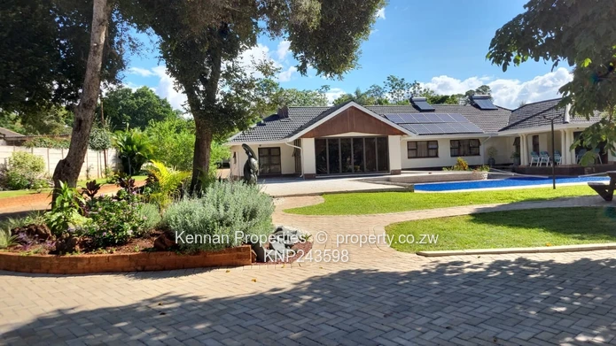 Recently upgraded furnished house in Greystone Park