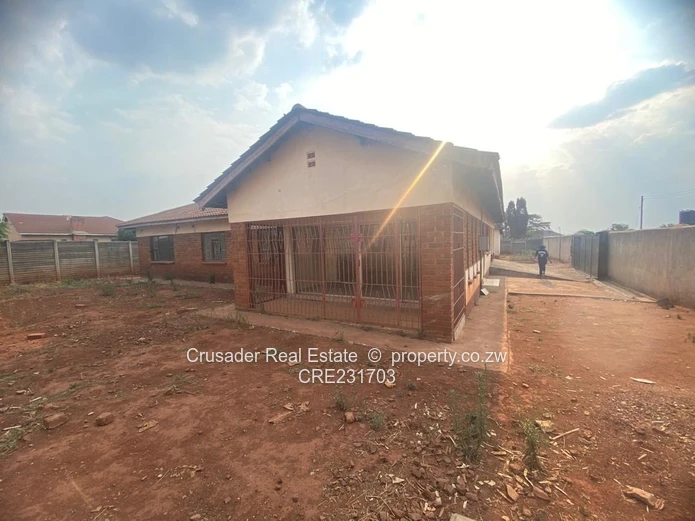 4 Bedroomed House to rent in Marimba Park Harare (Sole Mandate)